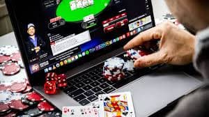 Antarmuka match winner di rajawali slot menampilkan dua pemain dan odds mereka